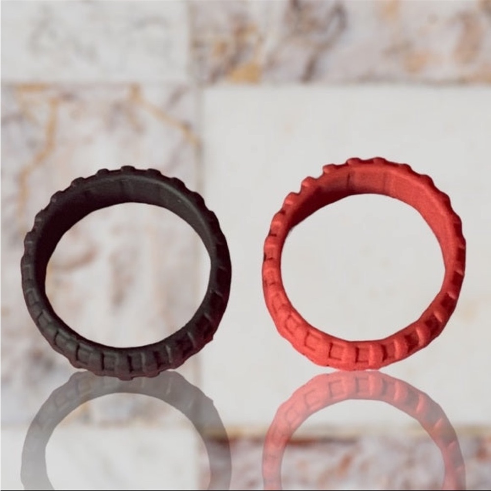 NEW Fine Fashion Unisex Any-Activity Silicon Grooved Ring 2-PACK (Sizes10-11)